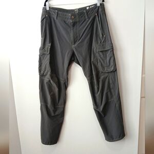 Kuhl Gray Lightweight Hiking Pants Men's Size 34×30 Outdoors Nature Camping